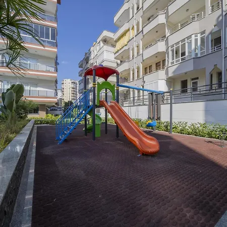 Apartment Pleasant Flat Within 5 Min To The Beach With Balcony In Alanya