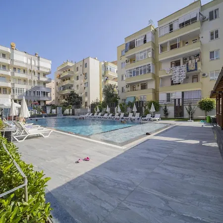 Pleasant Flat Within 5 Min To The Beach With Balcony In Apartment *